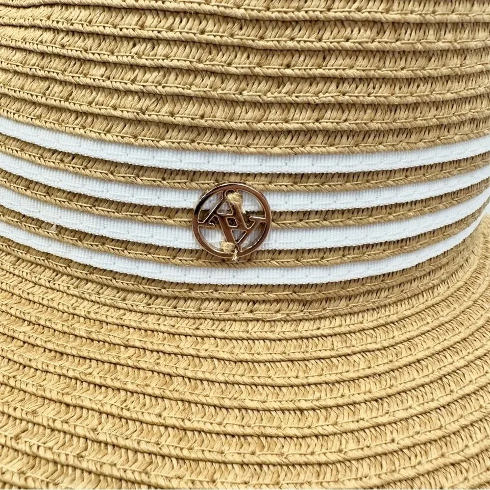Adrienne Vittadini straw fedora hat in Toast w/ white‎ stripe band One Size NWT